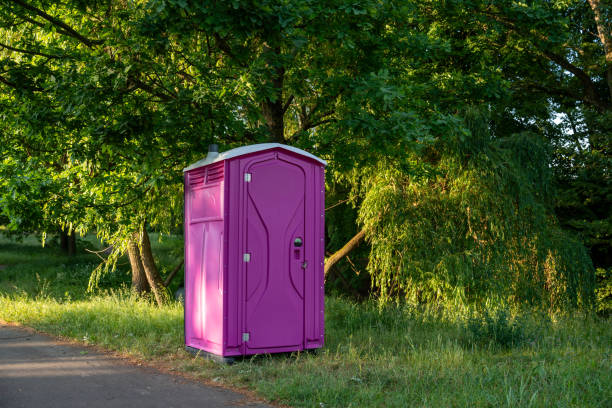 Best Porta potty cleaning services  in Flora, AL